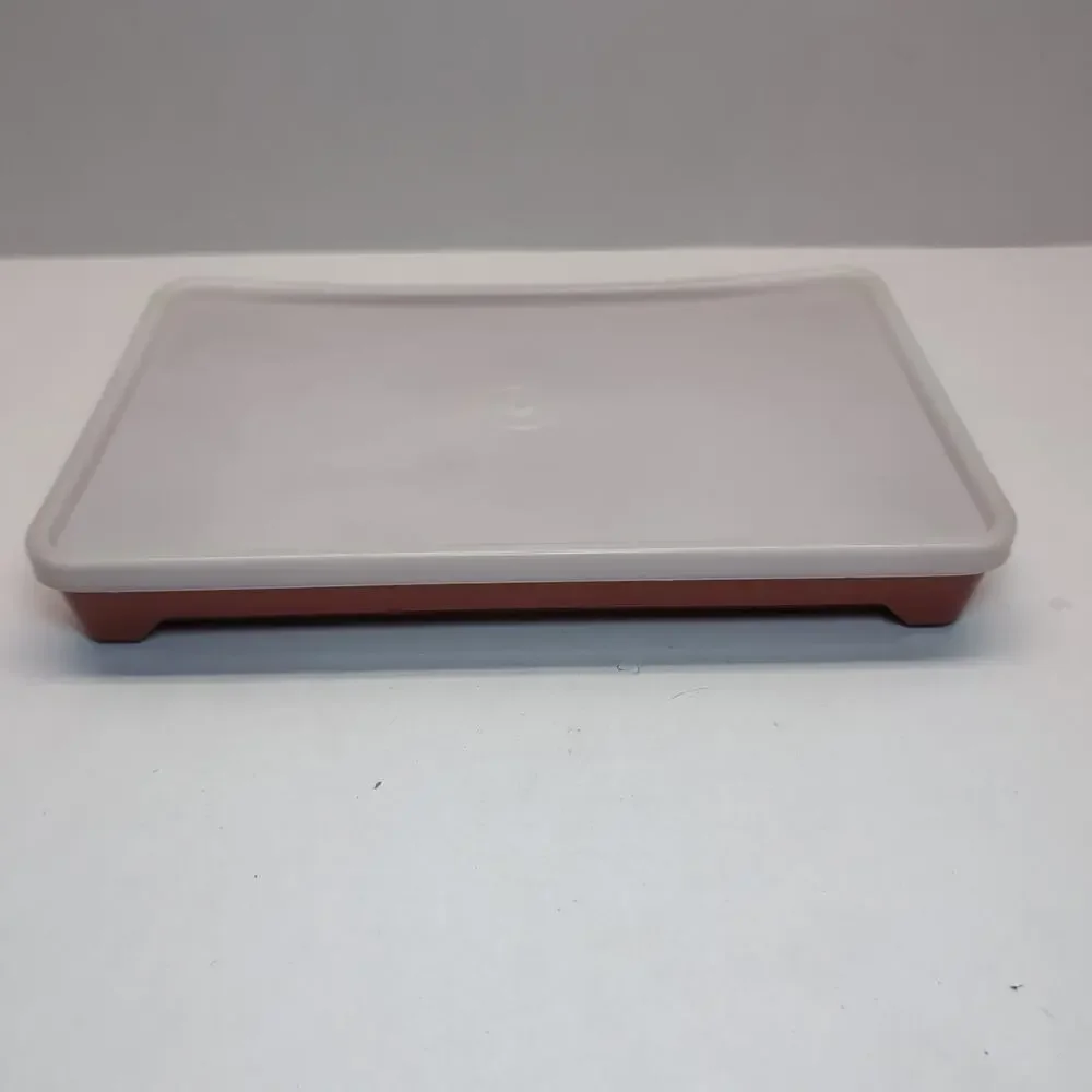 Tupperware Hot Dog Keeper Bacon Deli Container 1292 With‎ Lid Rectangle